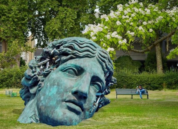 Μια βόλτα στην Frieze Sculpture στο Regent’s Park