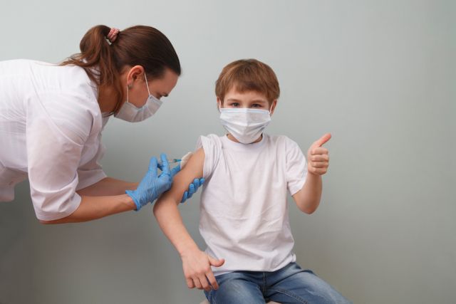 Τούντας – Το όριο για τον εμβολιασμό των παιδιών από τα12 έτη πρέπει να κατέβει στα 5 έτη
