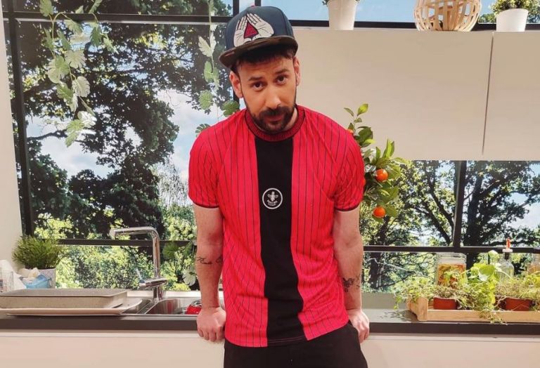 Φωτιά στη Βαρυμπόμπη – Συγκλονίζει ο Γιώργος Πορφύρης που έδωσε μάχη με τις φλόγες