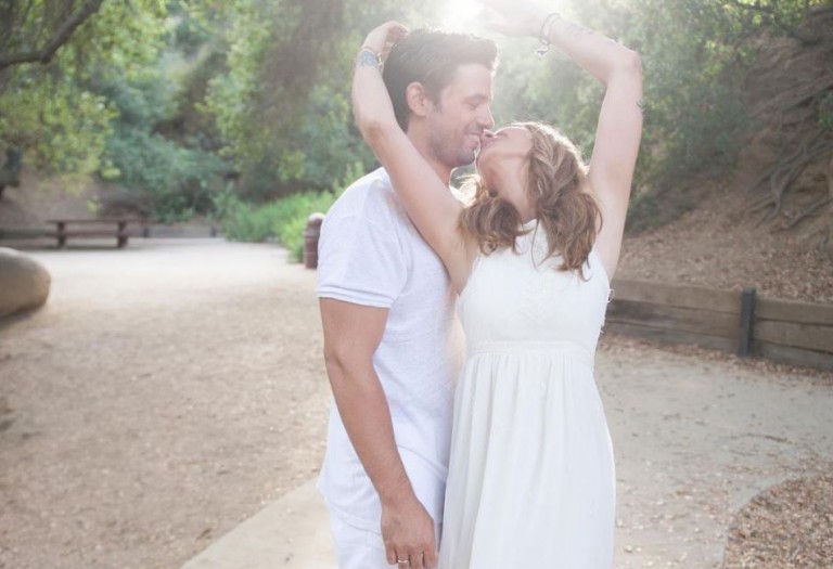 Ρούλα Ρέβη – Αποκαλύπτει πώς απέκτησαν το σπίτι τους στην Τήνο και μας αφήνει άφωνους