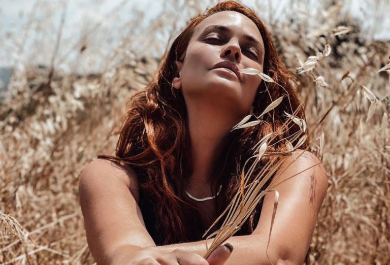 Σίσσυ Χρηστίδου – Πόσταρε την πρώτη της φωτογραφία με μαγιό για φέτος – Ζαλίζουν οι αναλογίες της