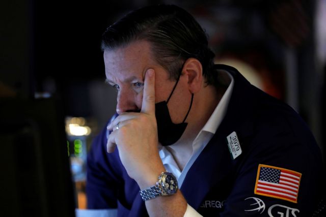 Το λιανεμπόριο οδήγησε σε πτώση τη Wall Street