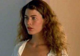 Κάρε Ότις – Η «Άγρια Ορχιδέα» καταθέτει εις βάρος του πρώην της Λίντα Εβαντζελίστα – Τον κατηγορεί για βιασμό