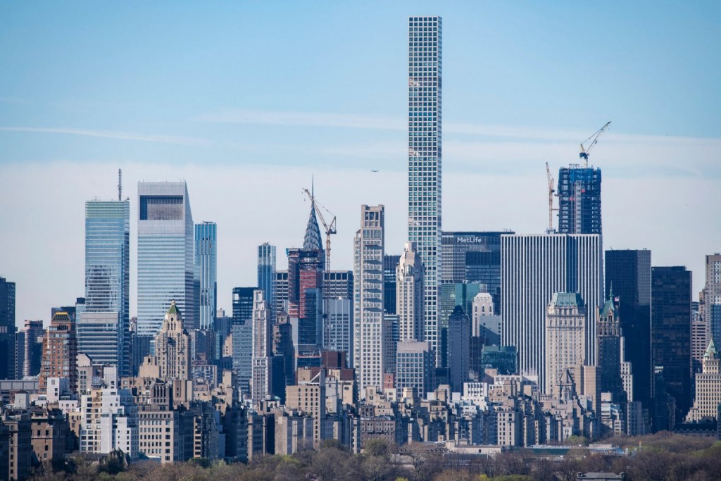 Γεμάτος… προβλήματα ο ψηλότερος ουρανοξύστης στη Νέα Υόρκη; – Αγανακτισμένοι οι πάμπλουτοι ένοικοί του