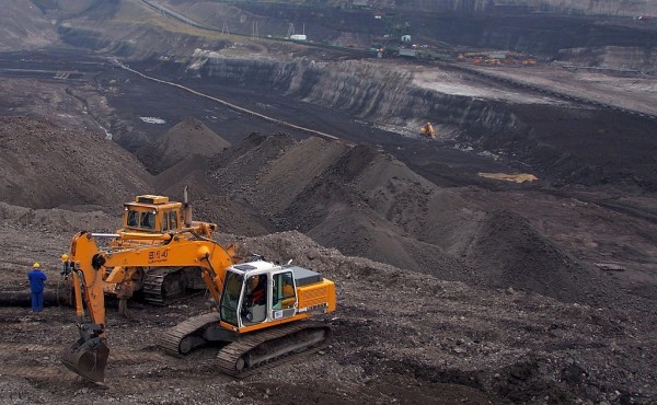 Πρόστιμο εκατομμυρίων καλείται να πληρώσει η Πολωνία για ορυχείο λιγνίτη που μένει ανοιχτό