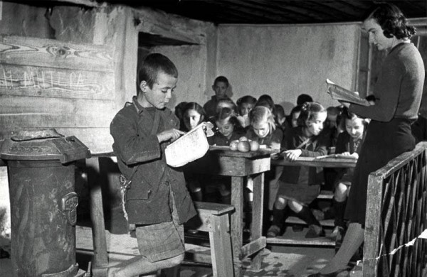Τα πρώτα «γράμματα»