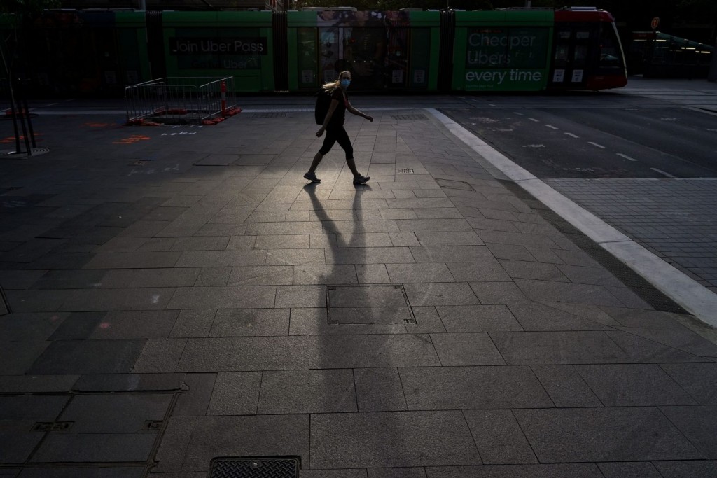 Εφιαλτικά σενάρια για «δίδυμη επιδημία» το φθινόπωρο