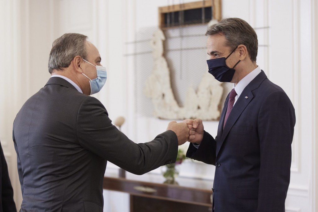 Συνάντηση Μητσοτάκη με τον γ.γ. του ΑΚΕΛ – Στο επίκεντρο Κυπριακό και τουρκική προκλητικότητα