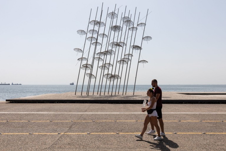 Καιρός – Μίνι καλοκαίρι και μετά… χειμώνας – Πότε πέφτει ξανά η θερμοκρασία