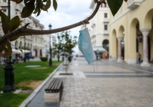 Κοροναϊός – Πού εντοπίζονται τα 2.187 κρούσματα – Δείτε αναλυτικά τον χάρτη της διασποράς