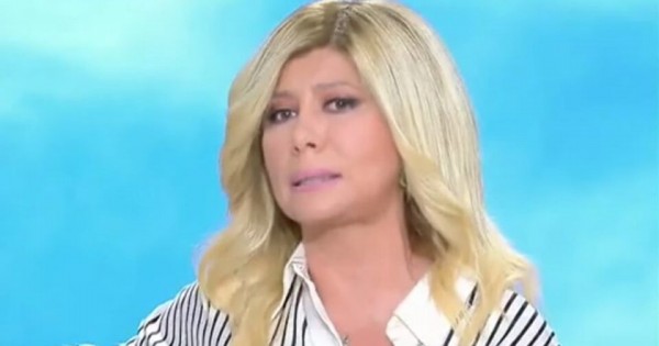 Ζήνα Κουτσελίνη – Ξεσπά για τις κατηγορίες ότι «ξέπλενε» τον Λιγνάδη – «Μου έλεγαν να μου βιάσουν το παιδί»