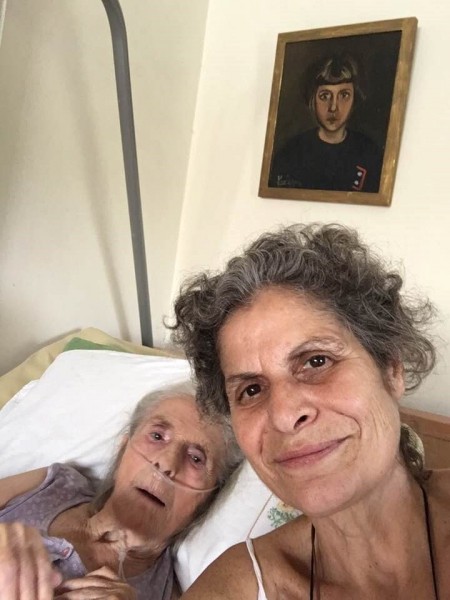 Μαργαρίτα Θεοδωράκη: H φωτογραφία που κοινοποίησε 11 ημέρες μετά το θάνατο του πατέρα της