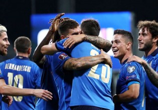 Πεντάστερη η Ιταλία (5-0), όρθια με Σβιντέρσκι η Πολωνία (1-1)