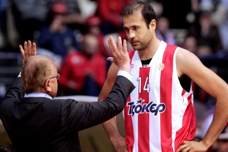 Γλυνιαδάκης – «Ο Ίβκοβιτς υπήρξε κορυφαίος σε δύο διαφορετικές εποχές του μπάσκετ»
