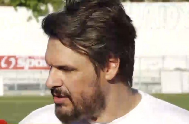 Πλήθος διασήμων στον ποδοσφαιρικό αγώνα για τον μικρό Γιάννη