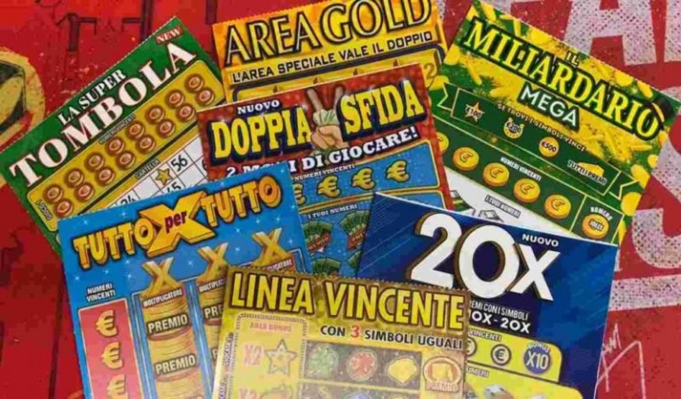 Νάπολη – Ηλικιωμένη κέρδισε 500 χιλιάδες στο ξυστό – Της το έκλεψε ο έμπορος που της το πούλησε