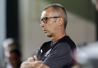 Νιόπλιας – «Να είμαστε πολύ ανταγωνιστικοί»