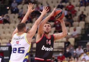 Βεζένκοφ – «Να αφομοιώσουμε όσα μας ζητάει ο προπονητής μας»