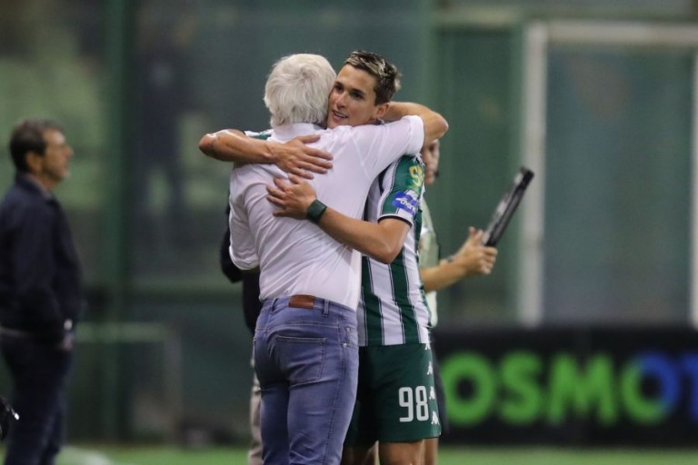 Παναθηναϊκός – Ο παικταράς Βιτάλ, η φωτογραφία που τα λέει όλα και το Jogo Bonito