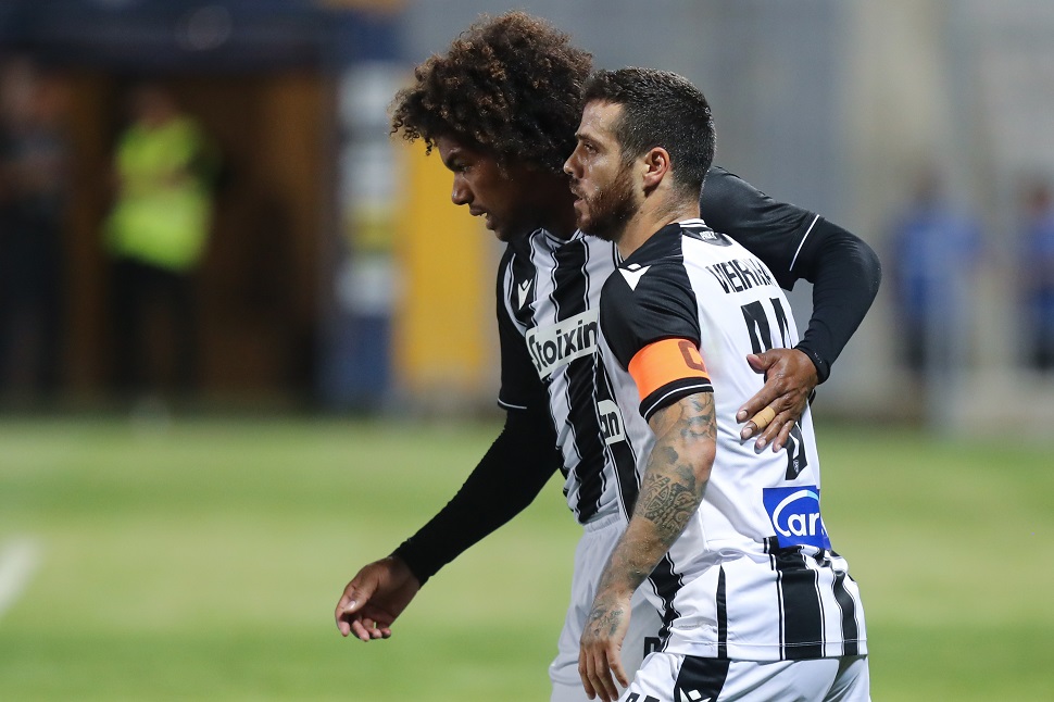 Ο Βιεϊρίνια με πέναλτι έδωσε το προβάδισμα στον ΠΑΟΚ