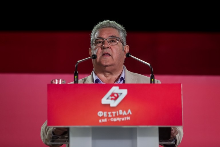 Κουτσούμπας-Φεστιβάλ ΚΝΕ – Το ΚΚΕ, πιστό στα μεγάλα μεγέθη που μας θύμισε ο Μίκης στην τελευταία του επιστολή 