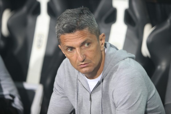 Μοίραζε μπράβο στους παίκτες του ο Λουτσέσκου