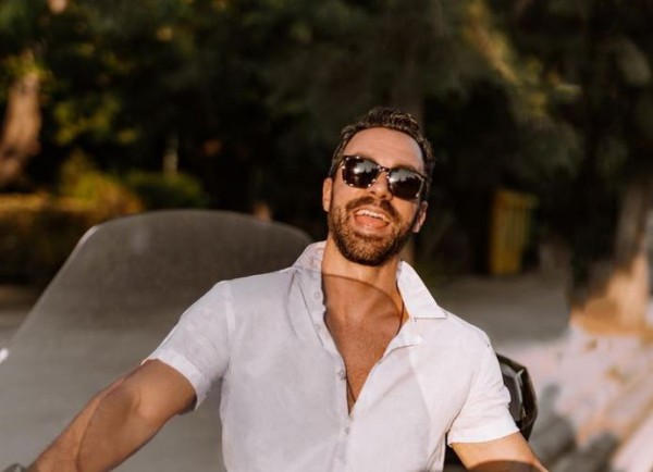 Σάκης Τανιμανίδης – Οι τρυφερές ευχές για τα γενέθλια του πατέρα του