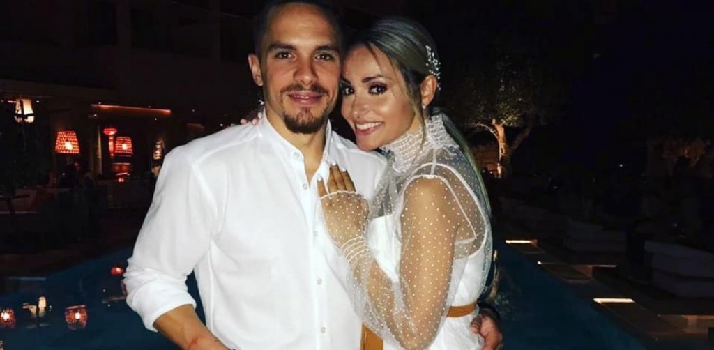 Πετρούνιας και Μιλλούση – Ο παραμυθένιος τους γάμος σε τέσσερα καρέ