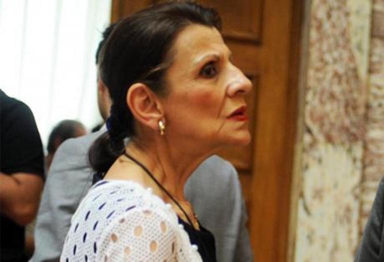 Μαρία Κανελλοπούλου - Διαφωνεί με τα κανάλια που δεν θα παίζουν πια σειρές με τον Φιλιππίδη