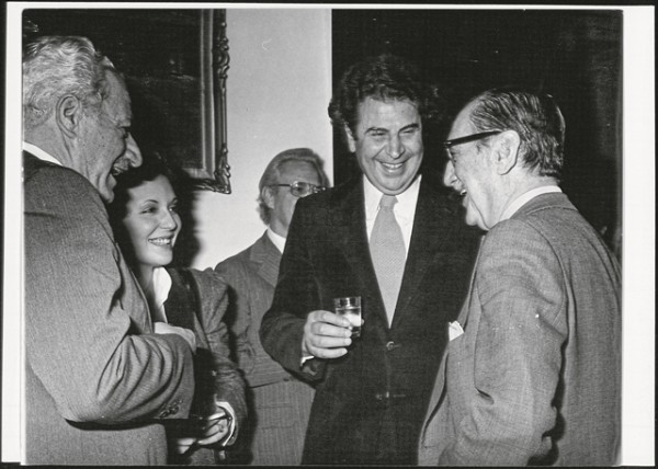 Ένας Μίκης για τον καθένα