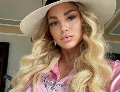 Αλεξάνδρα Παναγιώταρου – Έτσι ήταν πριν τις πλαστικές – Δεν θα την αναγνωρίζετε!