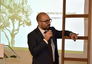 Ηλιόπουλος – Η μη διαγραφή Μπογδάνου αναδεικνύει τον ακροδεξιό κατήφορο της ΝΔ – Όσο δεν μιλάει ο Μητσοτάκης ταυτίζεται μαζί του