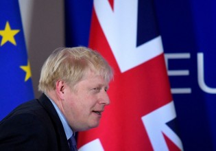 Βρετανία – Το Λονδίνο καθυστερεί την εφαρμογή κάποιων ελέγχων μετά το Brexit