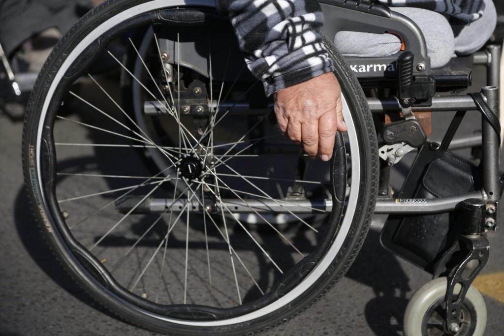 Άτομα με Αναπηρία – Ξεκινά η καταγραφή των δημόσιων κτιρίων για να είναι προσβάσιμα σε όλους