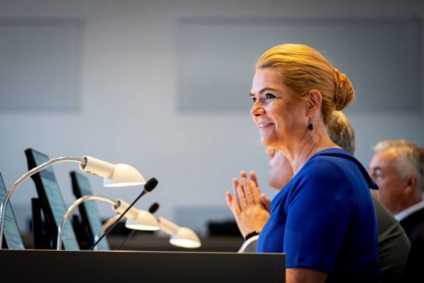 Δανία – Μια μισαλλόδοξη πρώην υπουργός Μετανάστευσης στο  «σκαμνί»