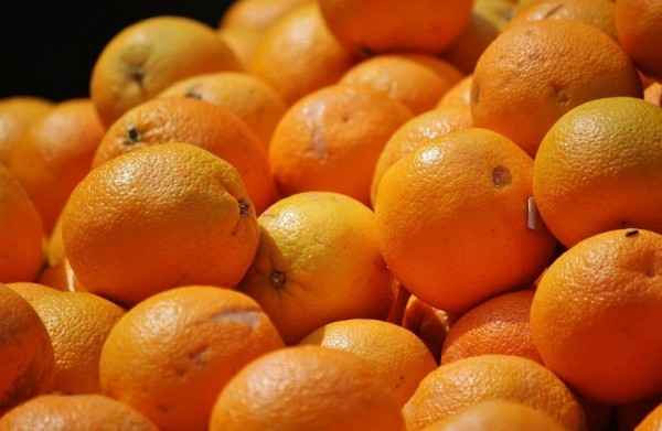 Αφαίρεση βιολογικού σήματος από παραγωγό πορτοκαλιών