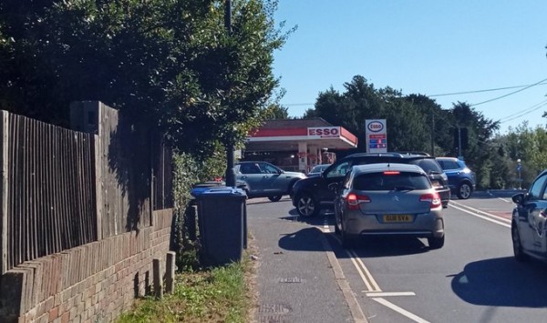 Βρετανία – Εξαντλήθηκαν τα καύσιμα στο 1/3 των βενζινάδικων