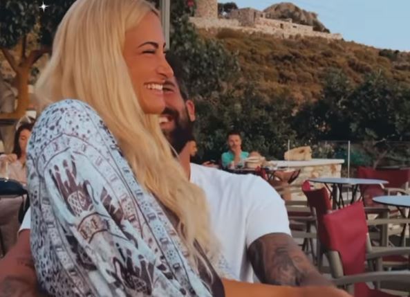 Ιωάννα Τούνη – Δημήτρης Αλεξάνδρου – Ερωτευμένοι στο φουλ