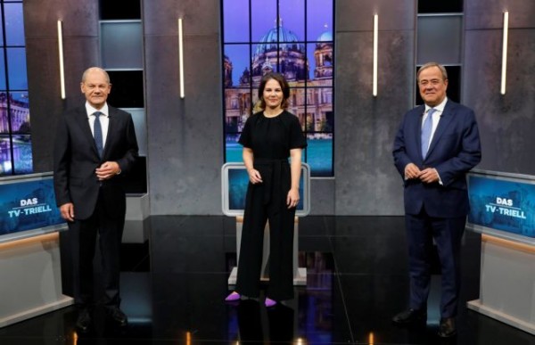 Γερμανία – Δεν έχει κριθεί η πρωτιά στις εκλογές, δηλώνει το 55% των ψηφοφόρων