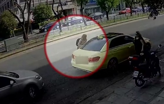 Επίθεση με βιτριόλι – Τα μηνύματα και οι κλήσεις της δράστριας σε δύο άτομα πριν την επίθεση