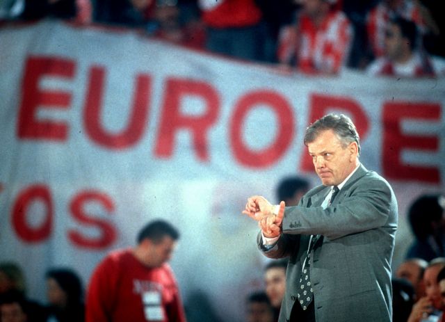 Ντούσαν Ίβκοβιτς – Ο «αρχιτέκτονας» των ευρωπαϊκών θριάμβων του Ολυμπιακού