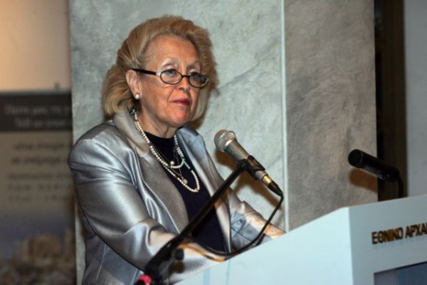 Βασιλική Θάνου – «Ακραίο και αντιδημοκρατικό μέτρο» η αναστολή εργασίας για υγειονομικούς – Να ανακληθεί