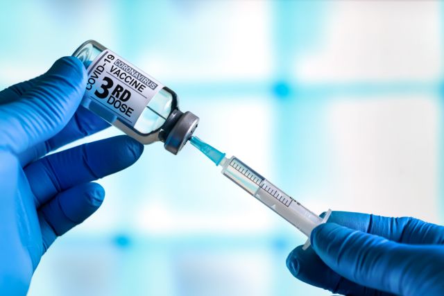 Εμβόλιο – Ανοίγει σήμερα η πλατφόρμα των ραντεβού για την 3η δόση – Για τους άνω των 60 και τους υγειονομικούς