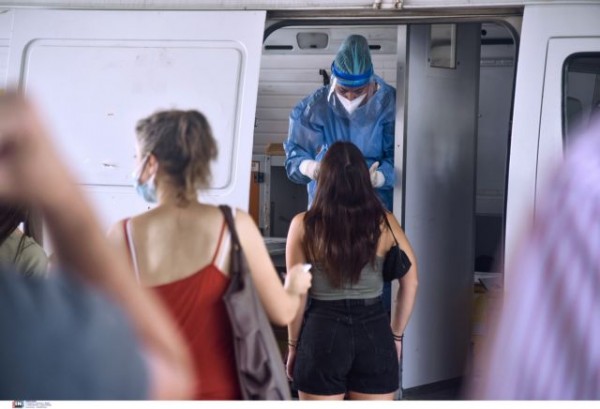 Βασιλακόπουλος – Θα έχουμε αύξηση κρουσμάτων – Το πρώτο crash test θα είναι το άνοιγμα των σχολείων