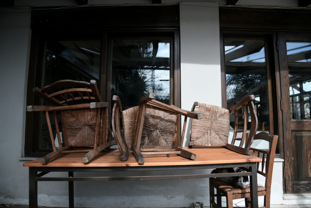 Κρήτη – Τους «έκαψε» η μουσική – Καφενείο κλείνει για μια εβδομάδα