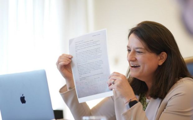 Editorial Ta Nea: The time has come for a bold ‘yes’