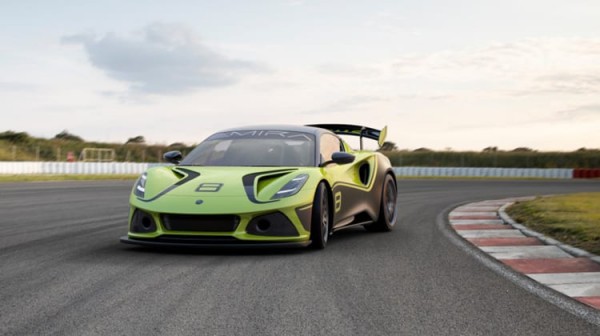 Lotus Emira GT4: Νέο μοντέλο, διαφορετική αγωνιστική μέρα