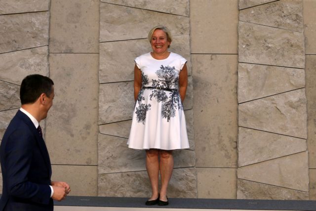 Ολλανδία – Δεύτερη παραίτηση υπουργού λόγω Αφγανιστάν