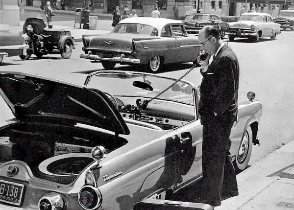 Και όμως, το κινητό τηλέφωνο υπήρχε πριν από 75 χρόνια