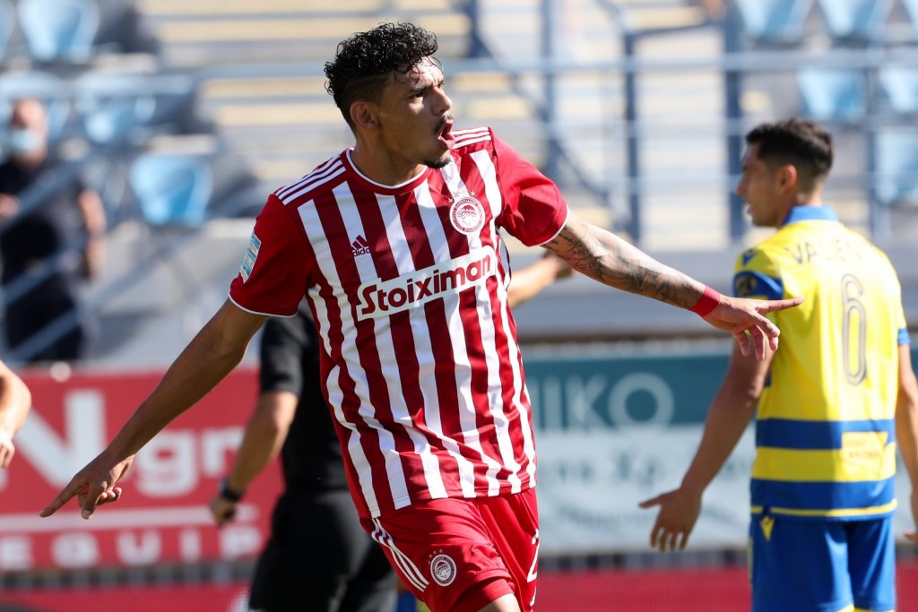 Με γκολάρα Τικίνιο άνοιξε το σκορ ο Ολυμπιακός στην Τρίπολη